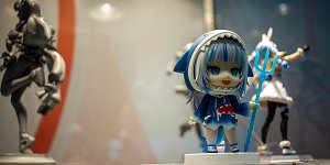 Фигурка стала липкой и пожелтела: как её отмыть, чем нельзя чистить и как хранить