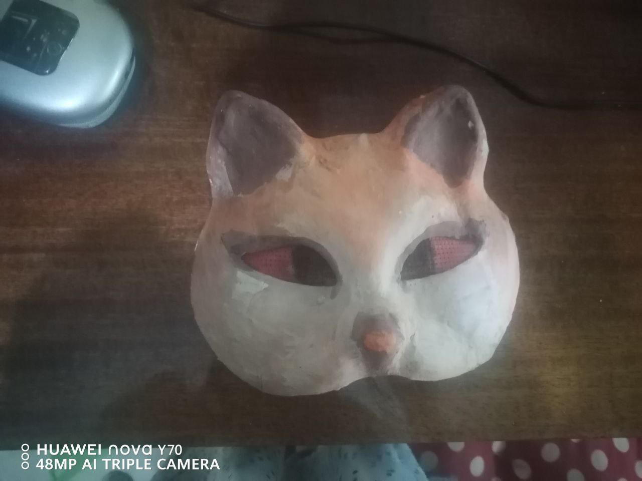 Маски из меха и сложных рисунков г.Котлас